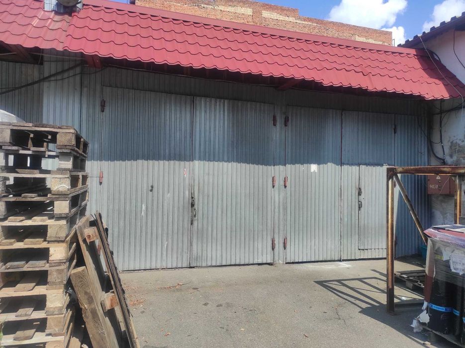 Продам базу на Чистяківский