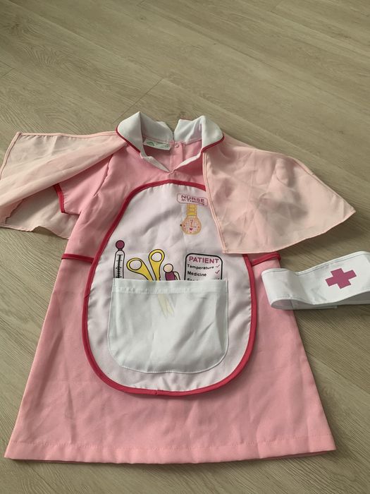 Костюми для дівчат