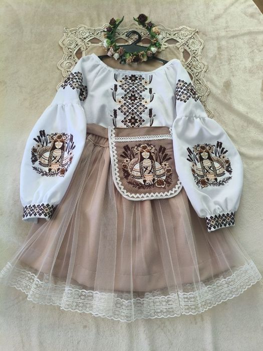 Дитячі вишиванки