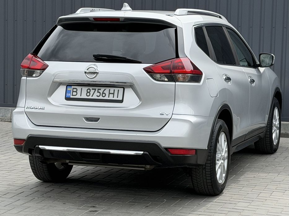 Nissan Rogue SV 2017 рік