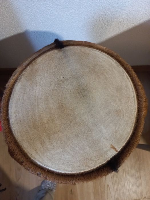 Djambe grande, robusto