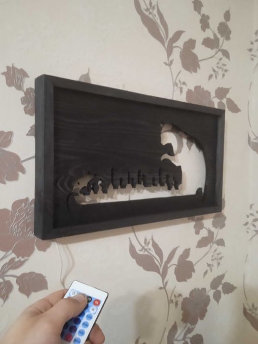 Картина "Кіт, Миша і Шахи" з дерева і підсвіткою на пульту