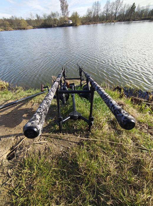 Sprzedam dwie wędki Sonik xtraktor Custom 9ft 3lb