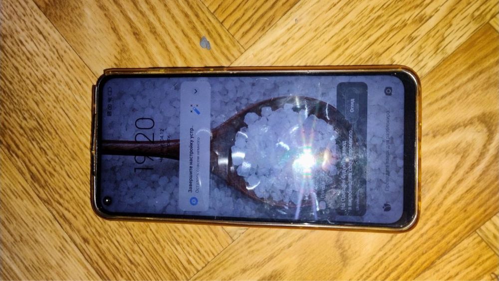 Продаю два телефона СРОЧНО (redmi note 9 та redmi 6a + два чохли на 6а