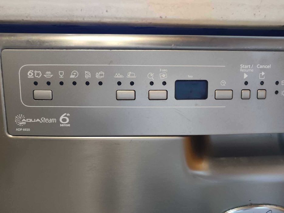 Zmywarka Whirlpool 6 Sense (uszkodzona na części)