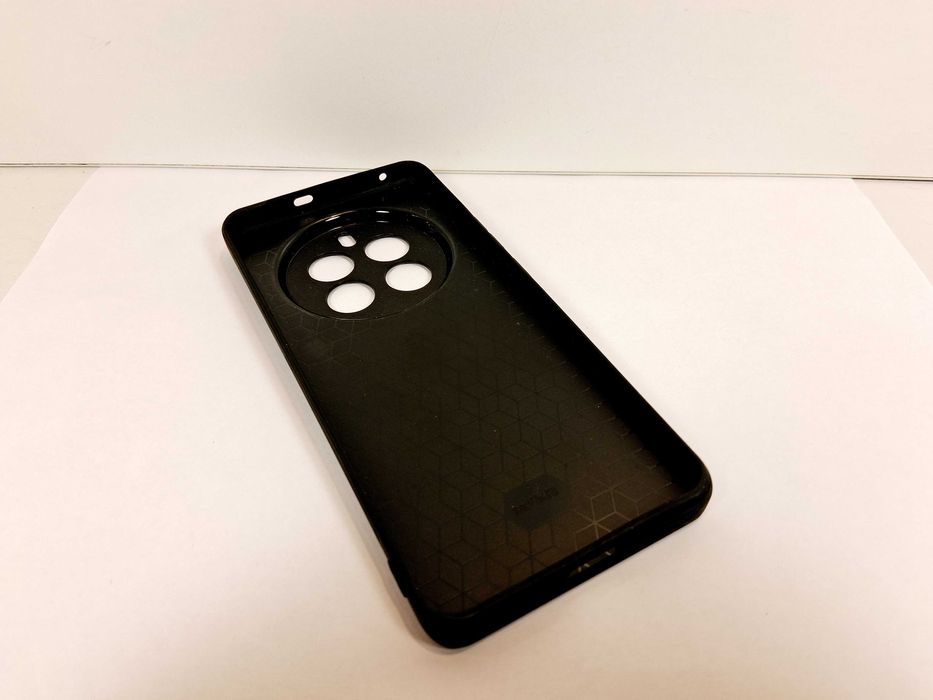 Z233 Etui Oppo Realme 12 Pro / 12 Pro Plus 5G Effcotuo Czarny Case