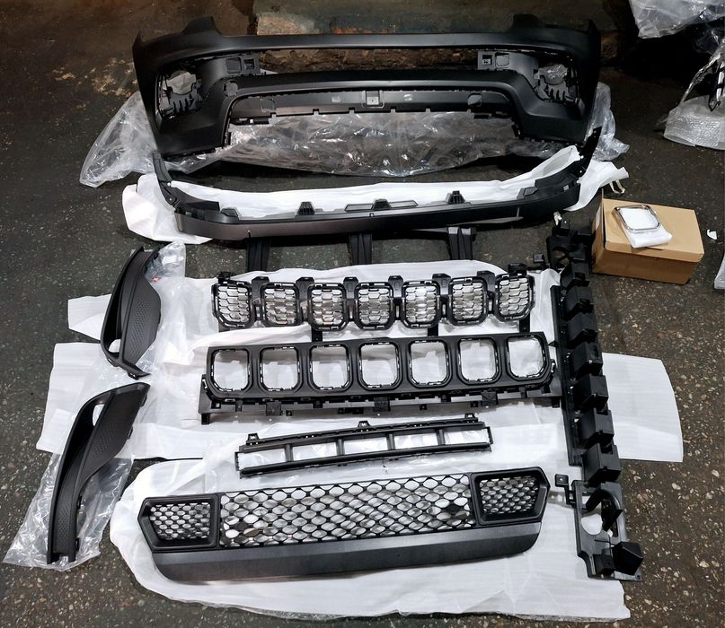 Накладка замка капота Джип Компас  Compass 68448337AB 68552413AA