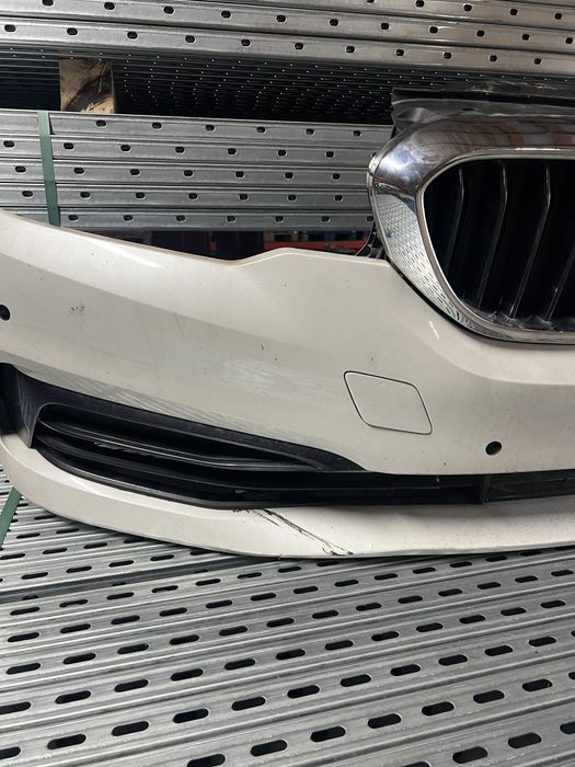 BMW G30 передні бампер 2020 рік А96 Колір