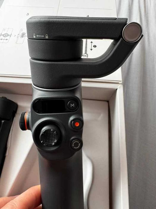 Estabilizador Gimbal DJI Osmo Mobile 6