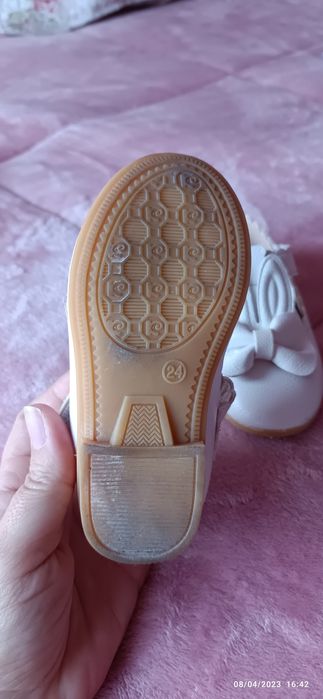 Sapato branco menina 23/24