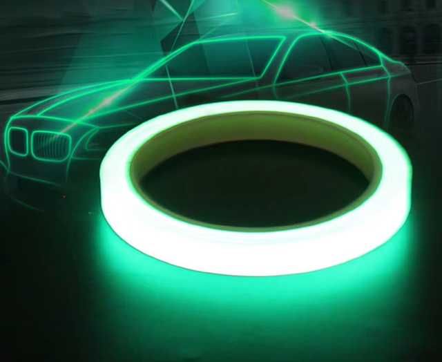 Taśma odblaskowa fluorescencyjna świecąca w nocy samoprzylepna 5m