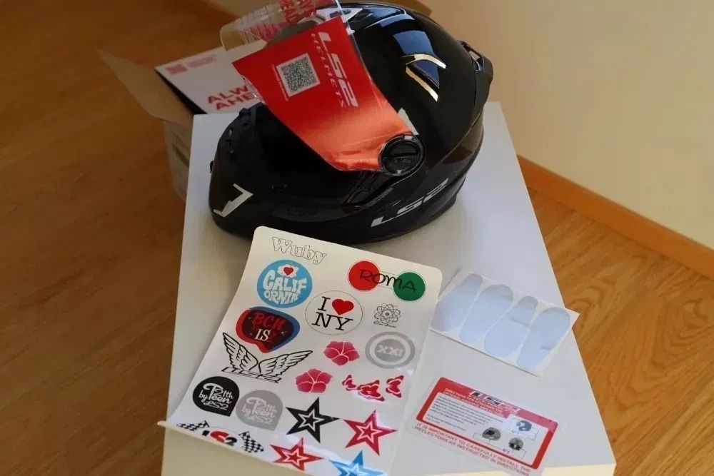 Capacete LS2 FF392 Preto Criança Tamanho M 20 cm