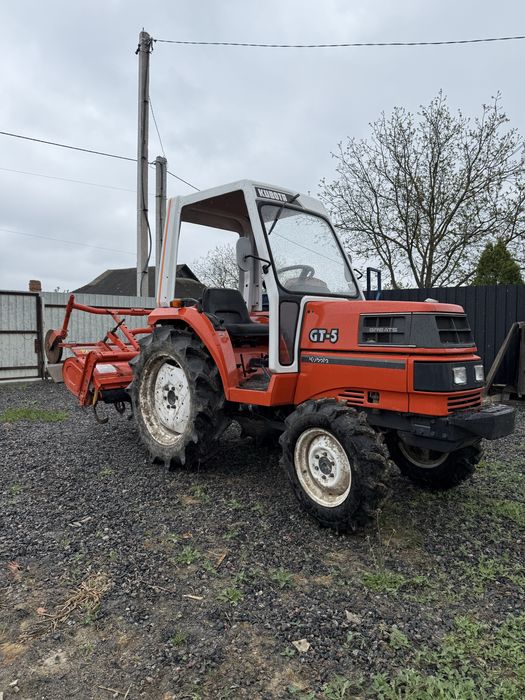 Продаж мінітрактора Kubota gt 5