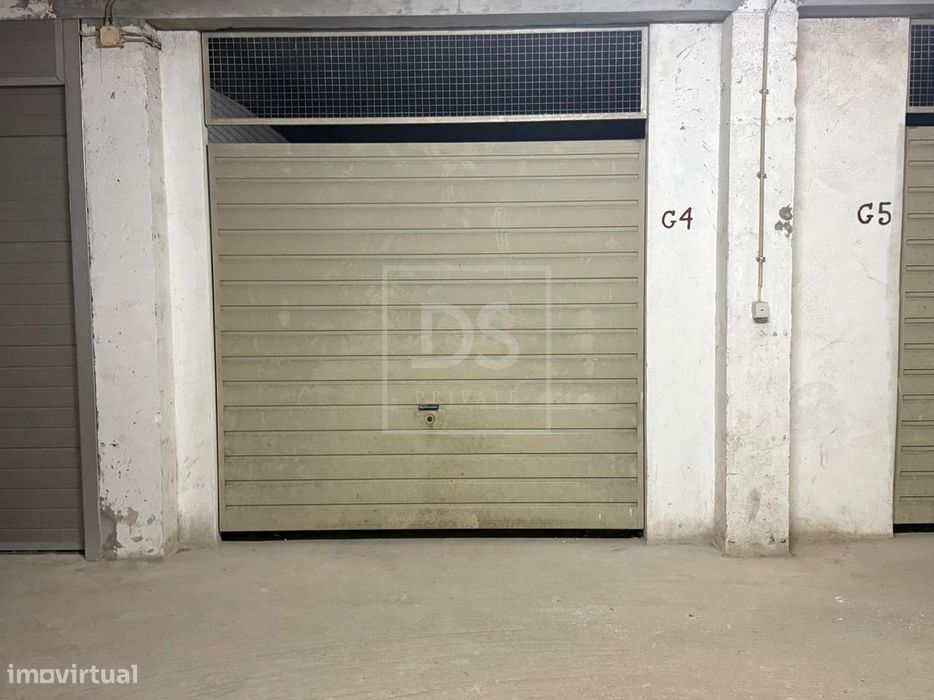 T3 com 154m² | 3 Varandas | Garagem Fechada | A 2 Passos do Metro e do