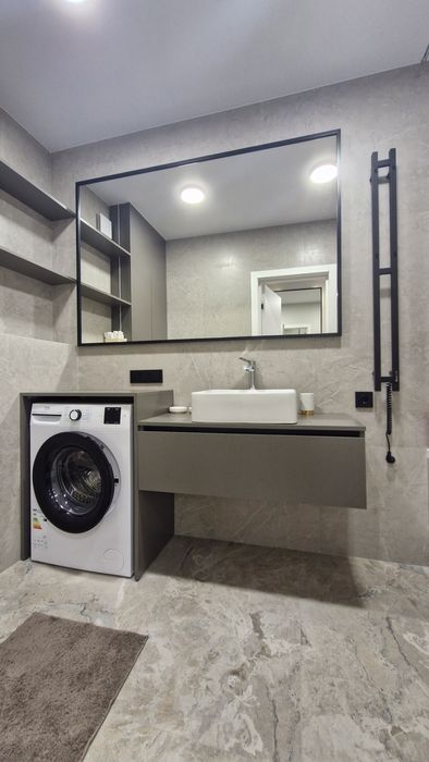 Оренда сучасної квартири з новим ремонтом у престижній новобудові