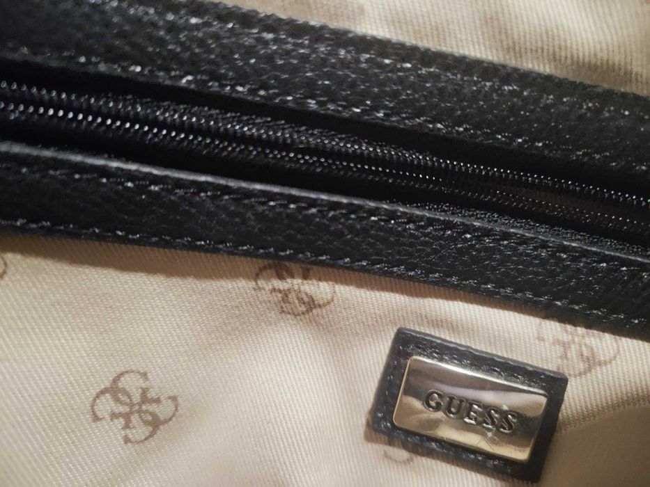 Mala Guess como nova