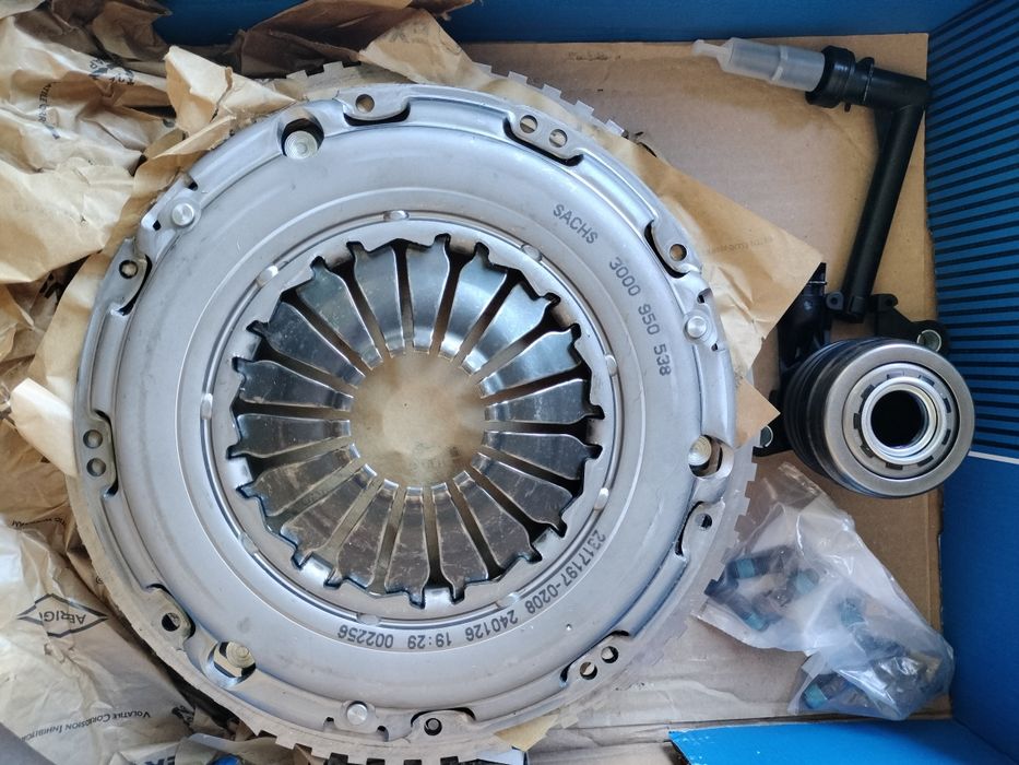 Kit de Embraiagem com volante bimassa para motores Renault 1.5 DCI - Novo