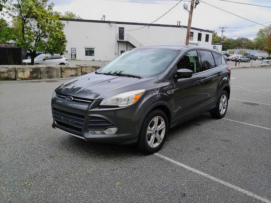 Ford Escape      2015