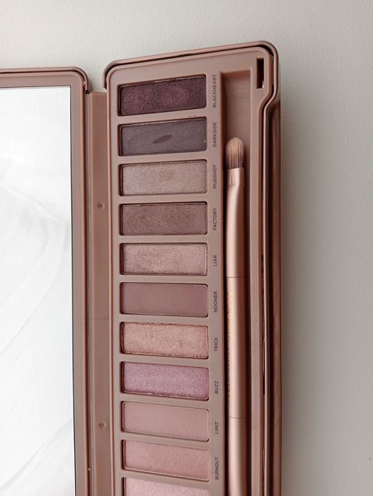 Urban Decay Naked 3