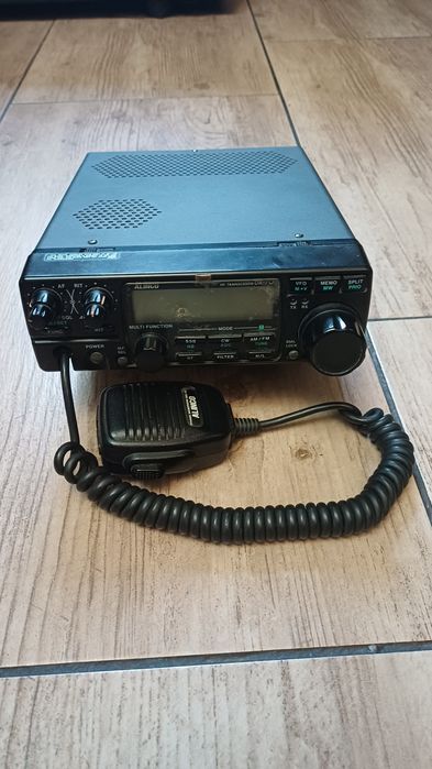 Radio KF Alinco DX70