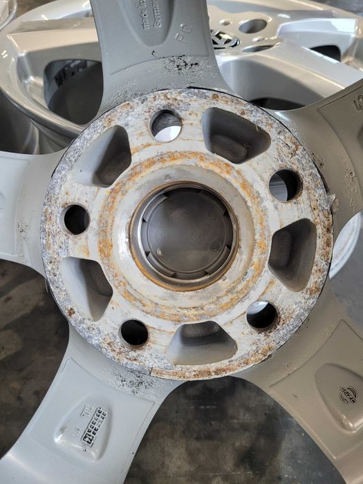 Felgi Aluminiowe r 16 komplet Volkswagen  5 x112