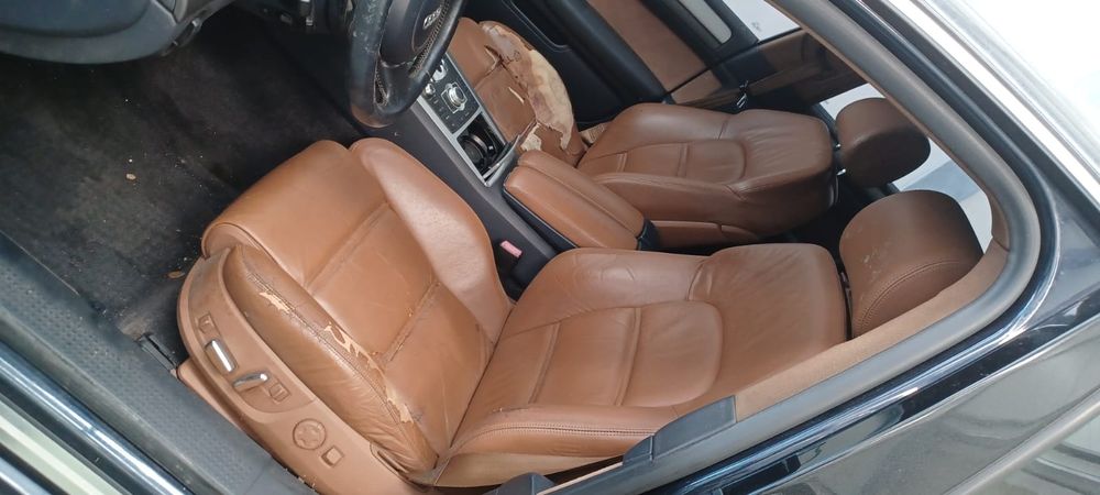 Audi A8 para peças