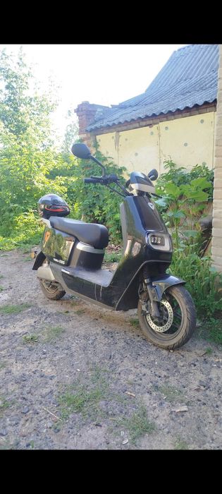 Продам електро скутер ядея  e8s