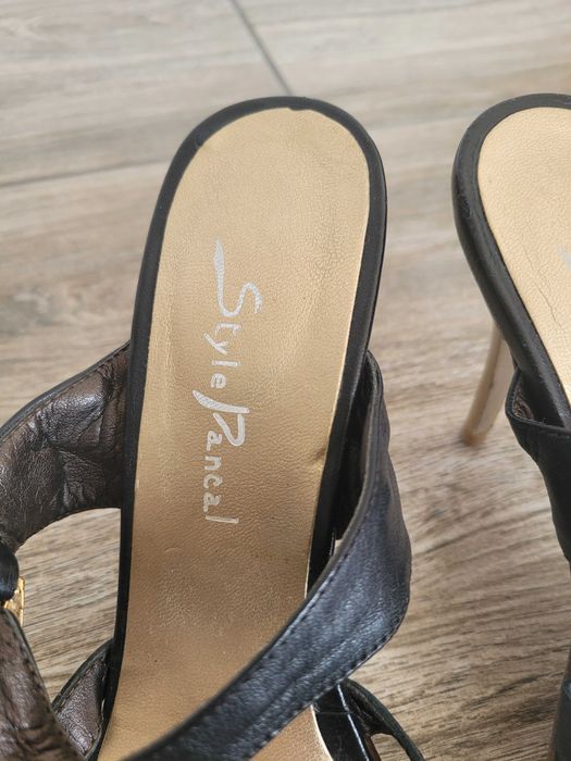 Eleganckie buty szpilki