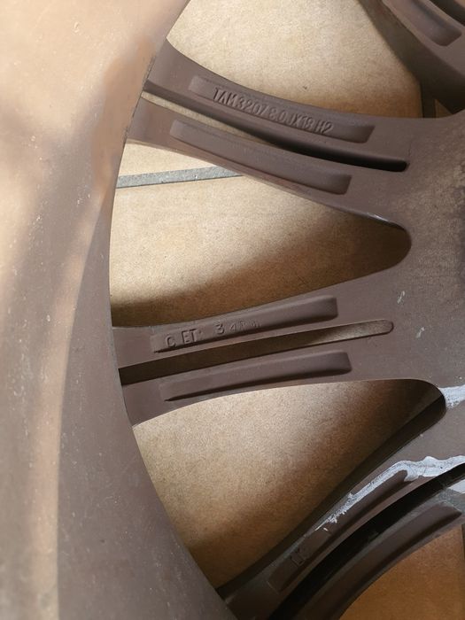 Felgi BMW Styling 220 replika 18 cali 4 szt. Opony letnie Bridgestone