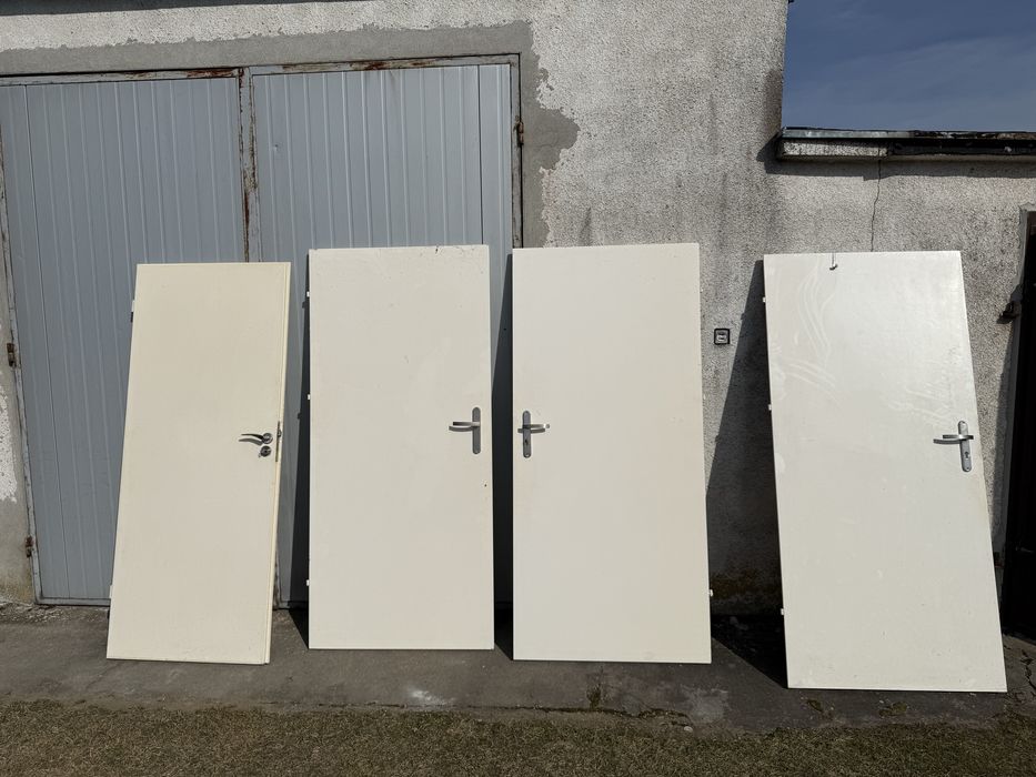 Drzwi wewnetrzne komplet 4 szt