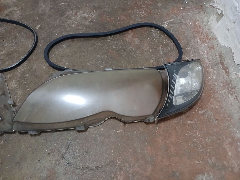 Sprzedam klosze lamp AL i kierunkowskazy do e46 Lift