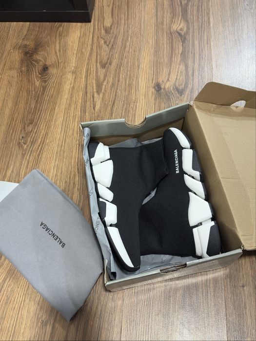 Balenciaga speed2