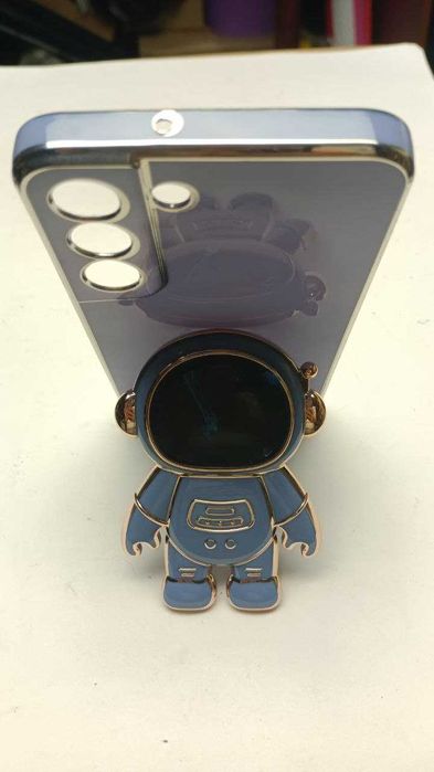 Новий чехол Samsung Galaxy S22 з підставкою космонавт