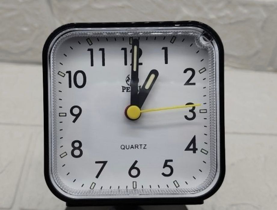 Бесшумный аналоговый будильник VORRINC с функцией повтора