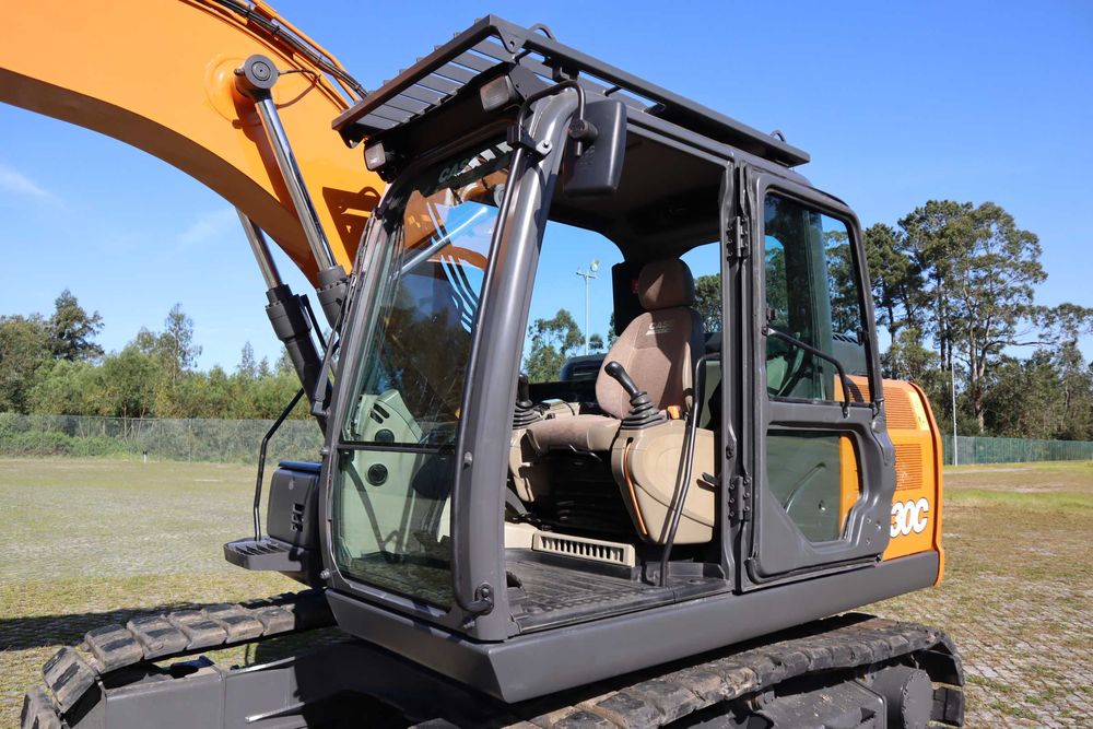 2014 Case CX130C Escavadora Giratória  de Rastos