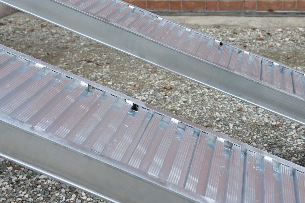 Najazdy aluminiowe 3m / 3,7 T - Gwarancja, dostawa, Znak CE