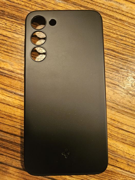 Etui Spigen Samsung Galaxy S23 +