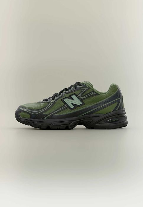 New Balance 740, nowe bez pudełka, rozmiar 42.