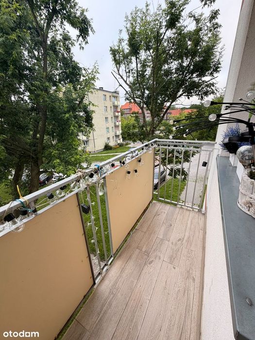 Przestronne mieszkanie z balkonem i pełnym wyposażeniem REZERWACJA
