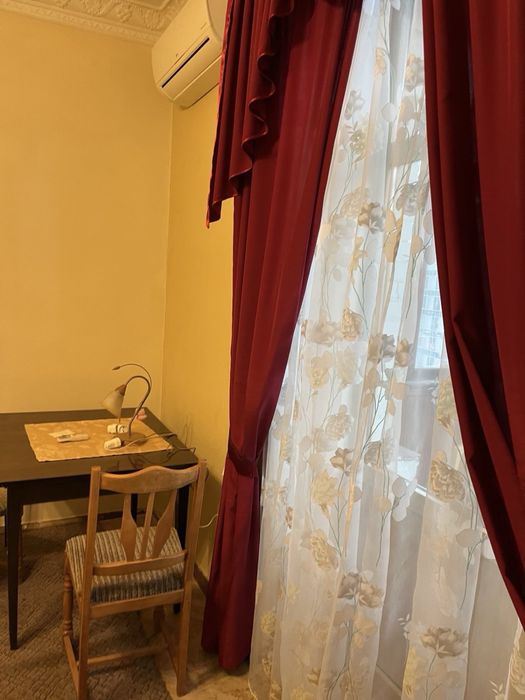 Продаж квартири вул. Басейна,17