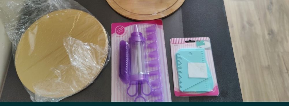 To co na zdjęciu do ciast tart, brytwanny+tacka