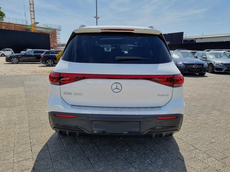 Бампер передній Mercedes EQB X243 запчастини, разборка Мерседес Х243