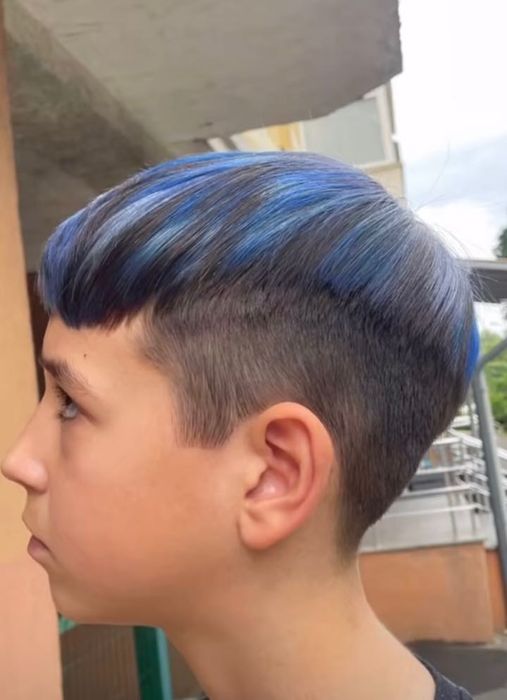 Стрижки /догляд/складні/однотонні фарбування