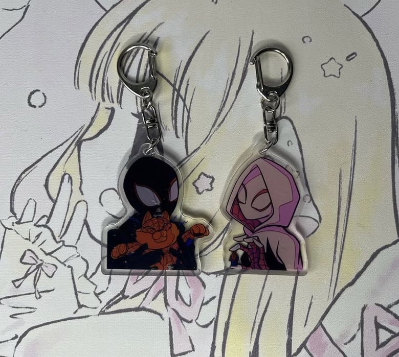 Парні брелки Hello Kitty Людина-павук