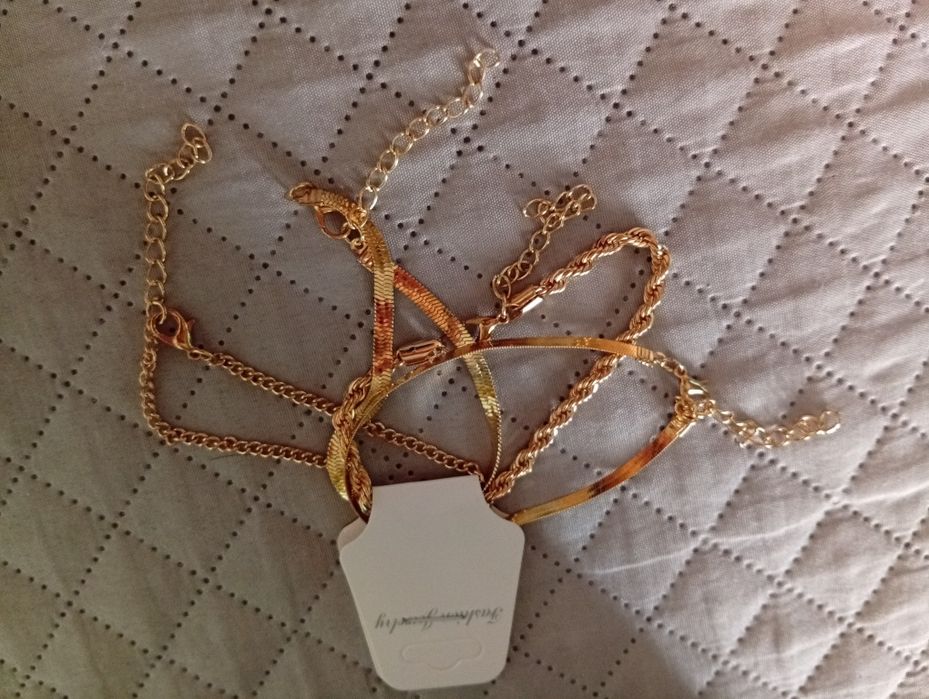 Pulseiras novas embaladas