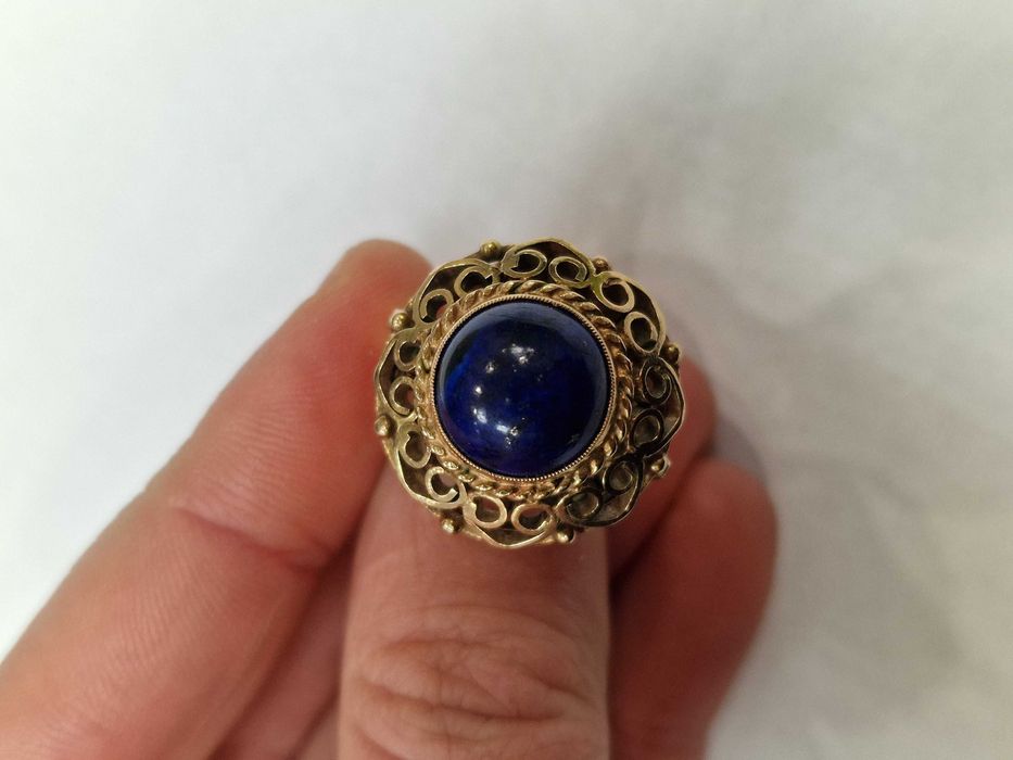 XX wiek! Złoty pierścionek damski/ 585/ 10.27 gram/ R16/ Lapis Lazuli