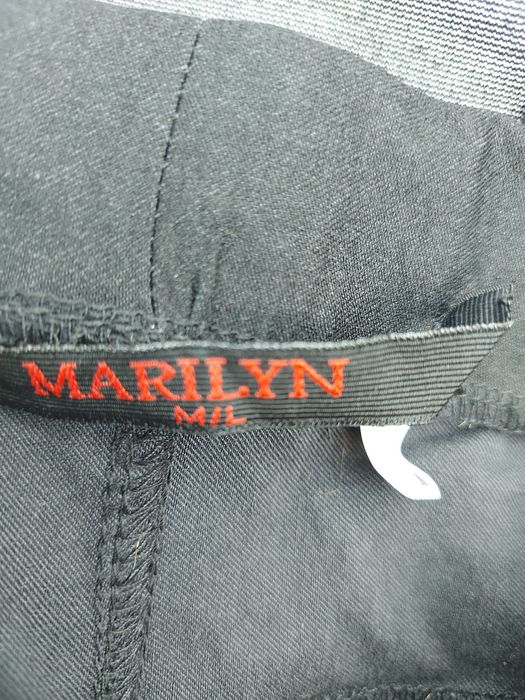 Spodnie dziecięce rozmiar M/L firma Maryline