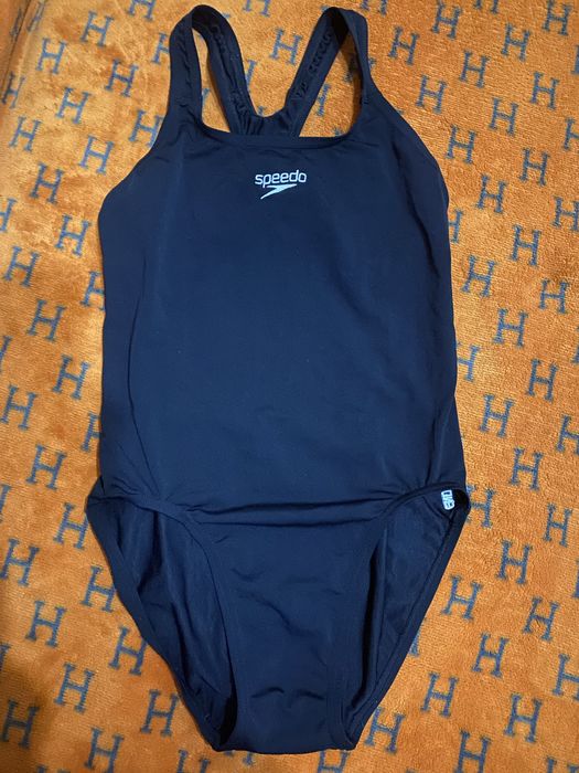 Слитный купальник speedo xs-s