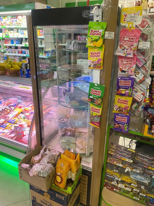 Кондитерская,Холодильная витрина Scaiola