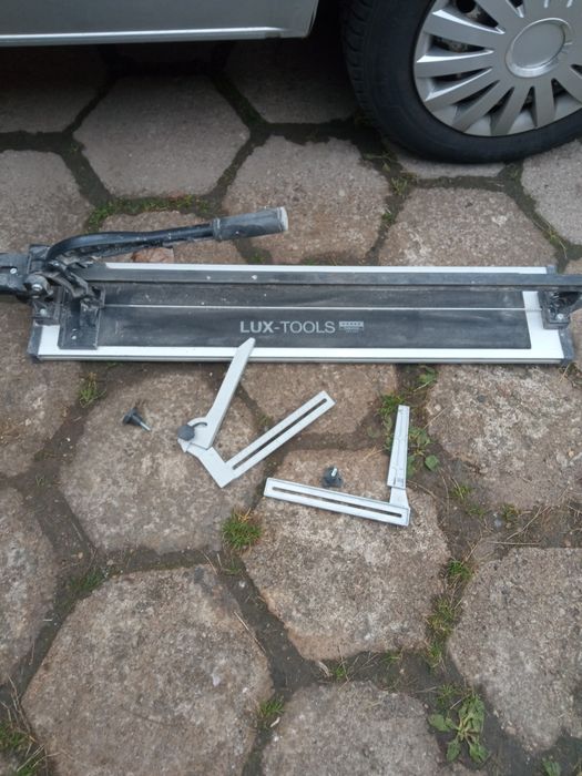 Przecinarka do płytek ceramicznych Lux tools 80 cm
